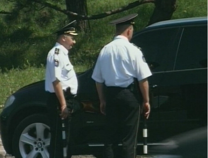 Moldova vrea sa preia reforma in politie de la Georgia! Ce ar insemna propunerea si cum o vad expertii Moldova vrea sa preia reforma in politie de la Georgia! Ce ar insemna propunerea si cum o vad expertii