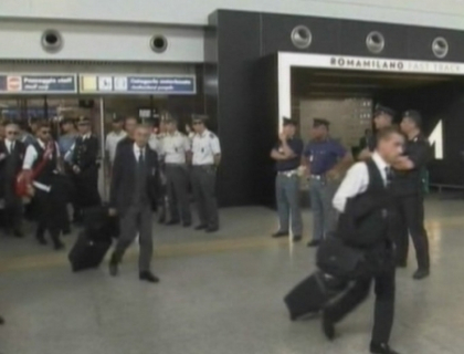 Italienii s-au intors acasa! Vicecampionii Europei, aplaudati la aeroport!