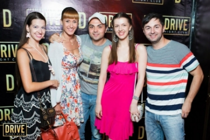 Nu renunta la muzica nici in timpul liber! Artistii, clienti fideli ai cluburilor din capitala - FOTO Nu renunta la muzica nici in timpul liber! Artistii, clienti fideli ai cluburilor din capitala - FOTO