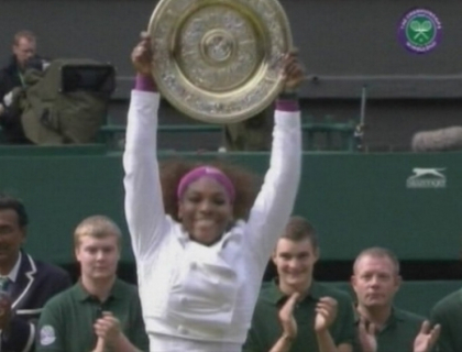 S-a imbogatit cu 1 milion 370 de mii de euro. Serena Williams este regina de la Wimbledon!