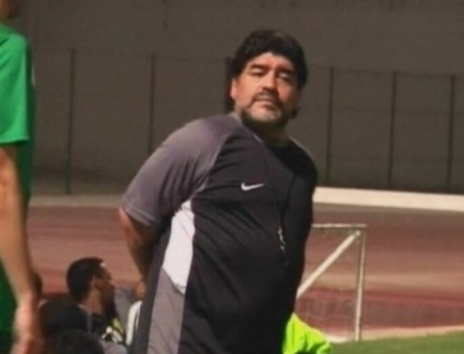 Fite de vedeta. Maradona a fost dat afara de arabi!