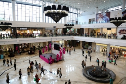 Cumparaturi in afara tarii. De ce shopping-ul la Iasi poate fi mai eficient decat la Chisinau? Cumparaturi in afara tarii. De ce shopping-ul la Iasi poate fi mai eficient decat la Chisinau?