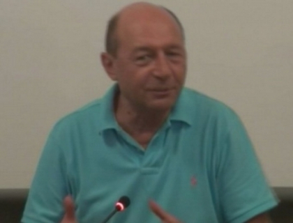 Traian Basescu: Aveti grija ca Victor Ponta sa nu va minta, seamana cu Vladimir Voronin!