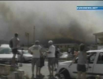Grave incendii de vegetatie in sudul Italiei si pe insula Sardinia! Peste 500 de oameni, evacuati