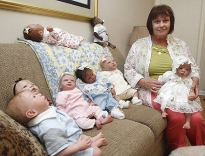 Fotografia care iti provoaca fiori cand realizezi ce reprezinta. Cine sunt copiii din imagine Fotografia care iti provoaca fiori cand realizezi ce reprezinta. Cine sunt copiii din imagine