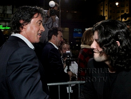 "Sage Stallone nu ar fi fost dependent de medicamente". Noua ipoteza a anchetatorilor "Sage Stallone nu ar fi fost dependent de medicamente". Noua ipoteza a anchetatorilor