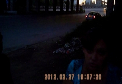 200 de lei pentru sex oral! Cum se agata o prostituata pe strazile din Chisinau! VIDEO EXCLUSIV 200 de lei pentru sex oral! Cum se agata o prostituata pe strazile din Chisinau! VIDEO EXCLUSIV