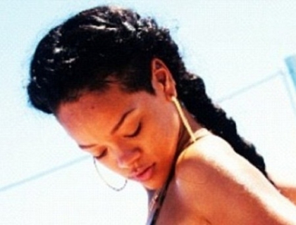 Rihanna si-a tradat escapada amoroasa. Ce mesaj a postat pe Twitter