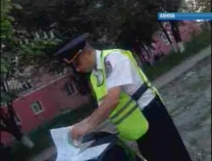 PR: Mai multi politisti urmeaza sa fie demisi! Cum vor fi pedepsiti soferii care au geamuri fumurii