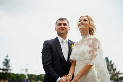 Nunta de vis pentru Olia Tira si Roman Ungureanu! Cum s-au distrat in cea mai importanta zi - FOTO Nunta de vis pentru Olia Tira si Roman Ungureanu! Cum s-au distrat in cea mai importanta zi - FOTO