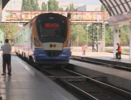 Trenul european a pornit pe ruta, doar ca... aproape gol! Ce neajunsuri i-au gasit pasagerii Trenul european a pornit pe ruta, doar ca... aproape gol! Ce neajunsuri i-au gasit pasagerii