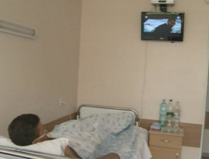 Mai nou, pacientii de la Urgenta au parte si de... televizor! Cat costa placerea si cine ruleaza afacerea