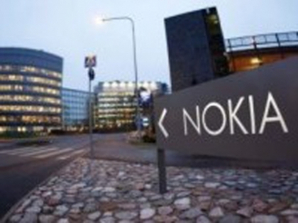 Cum vrea Nokia sa se salveze de la prabusire. Decizie fara precedent a conducerii companiei Cum vrea Nokia sa se salveze de la prabusire. Decizie fara precedent a conducerii companiei