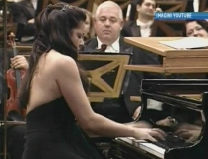 Tragedie in muzica romaneasca. Celebra pianista din Romania, Mihaela Ursuleasa, gasita moarta! Tragedie in muzica romaneasca. Celebra pianista din Romania, Mihaela Ursuleasa, gasita moarta!