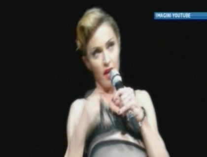 Localnicii au ramas tablou cand au vazut-o! Ce face Madonna la Kiev, in cadrul turneului sau mondial!