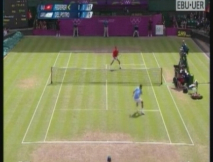 Roger Federer, la un pas de aurul olimpic! Elvetianul s-a calificat cu emotii in finala Jocurilor Olimpice Roger Federer, la un pas de aurul olimpic! Elvetianul s-a calificat cu emotii in finala Jocurilor Olimpice