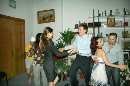 De ziua sa Chirtoaca nu va veni la serviciu, ca sa nu se faca randuri ca la mausoleu De ziua sa Chirtoaca nu va veni la serviciu, ca sa nu se faca randuri ca la mausoleu