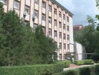 Politistii retinuti pentru trafic de influenta: Unul se declara nevinovat, iar altul tace!