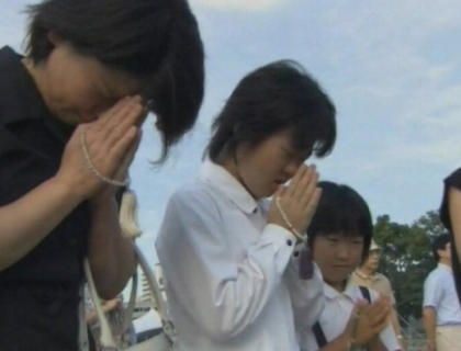 Japonia comemoreaza cea mai neagra zi din istoria tarii. 67 de ani de la atacul asupra Hiroshimei