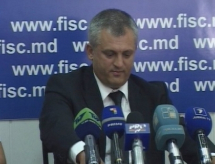 Vrea sa-i faca pe agentii economici sa autodenunte! Noul sef al FISC-ului, prezentat angajatilor Vrea sa-i faca pe agentii economici sa autodenunte! Noul sef al FISC-ului, prezentat angajatilor