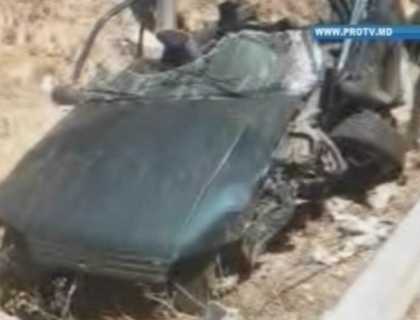 Doi moldoveni, grav raniti intr-un accident de circulatie in Portugalia! "Soferul a adormit la volan" Doi moldoveni, grav raniti intr-un accident de circulatie in Portugalia! "Soferul a adormit la volan"