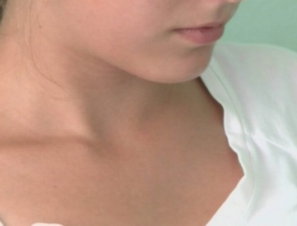 Fata de 13 ani, violata de 4 tineri in timp ce se afla in vacanta la bunei! "Procurorii musamalizeaza cazul" Fata de 13 ani, violata de 4 tineri in timp ce se afla in vacanta la bunei! "Procurorii musamalizeaza cazul"