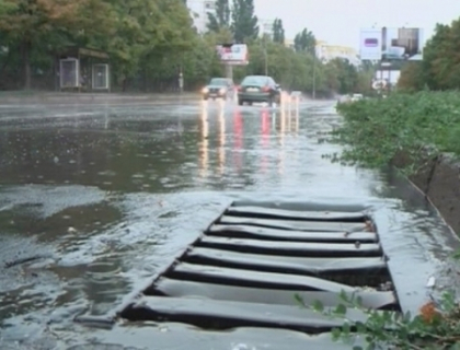 Ploi si vant puternic pentru acest weekend! Ce temperaturi vom avea in urmatoarele zile