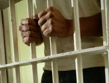 Va petrece 25 de ani dupa gratii pentru ca a omorat o batrana, dupa care a violat-o in forma perversa Va petrece 25 de ani dupa gratii pentru ca a omorat o batrana, dupa care a violat-o in forma perversa