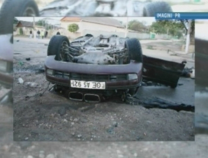 Un BMW a luat la foc la Comrat dupa ce s-a izbit violent intr-un copac! Patru oameni au murit. FOTO Un BMW a luat la foc la Comrat dupa ce s-a izbit violent intr-un copac! Patru oameni au murit. FOTO