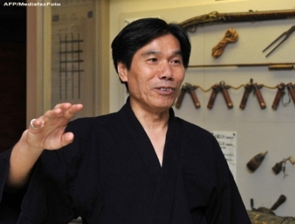 Jinichi Kawakami, ultimul ninja in viata al Japoniei. Cum invata arta ninjitsu. VIDEO Jinichi Kawakami, ultimul ninja in viata al Japoniei. Cum invata arta ninjitsu. VIDEO