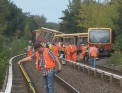 Accident feroviar in Germania! Sase oameni au fost raniti dupa ce un tren a deraiat