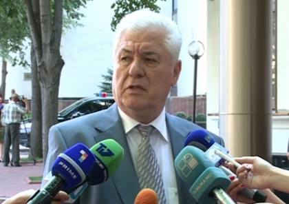 Voronin dupa intrevederea cu Merkel: I-am spus ca traim intr-o tara mafiotizata! Impresiile liderilor AIE Voronin dupa intrevederea cu Merkel: I-am spus ca traim intr-o tara mafiotizata! Impresiile liderilor AIE