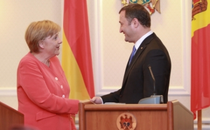 Die Welt, despre Vlad Filat: "Premierul stie in ce directie sa-si conduca tara!" Die Welt, despre Vlad Filat: "Premierul stie in ce directie sa-si conduca tara!"