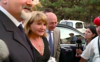 Prima aparitie publica a lui Traian Basescu dupa decizia CCR de invalidare a referendumului