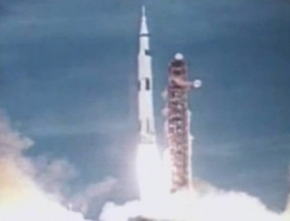 Neil Armstrong, primul om care a calcat pe Luna, a murit la varsta de 82 de ani