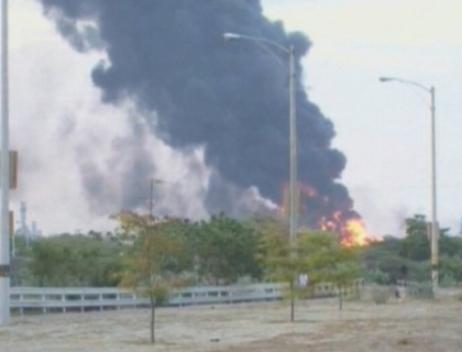 24 de morti si 53 de raniti in Venezuela in urma unei explozii la o rafinarie de petrol 24 de morti si 53 de raniti in Venezuela in urma unei explozii la o rafinarie de petrol
