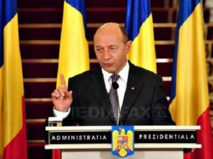 Basescu se intoarce la Cotroceni. Monitorul Oficial a publicat decizia Curtii Constitutionale Basescu se intoarce la Cotroceni. Monitorul Oficial a publicat decizia Curtii Constitutionale
