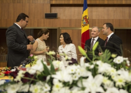 VIDEO. Receptie la Palatul Republicii, ascunsa de ochii presei!  