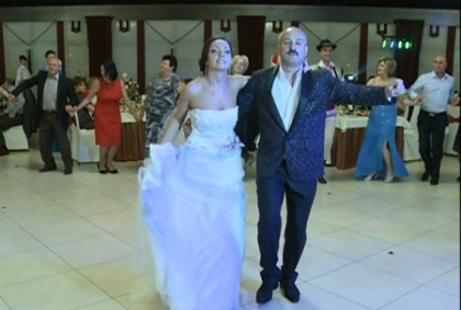 Gheorghe Topa mai are o "fata tatii"! Cel mai mic fiu al sau s-a casatorit - VIDEO