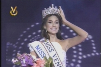 Venezuela si-a ales cea mai frumoasa femeie! Ea a castigat coroana de Miss Venezuela si-a ales cea mai frumoasa femeie! Ea a castigat coroana de Miss