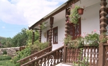 Noi lucram la ei, iar ei se odihnesc la noi. Tot mai multi turisti straini isi petrec vacanta in Moldova Noi lucram la ei, iar ei se odihnesc la noi. Tot mai multi turisti straini isi petrec vacanta in Moldova
