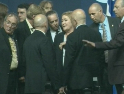 Impuscaturi in timpul discursului noului premier din Quebec. O persoana a murit, alta e ranita.VIDEO