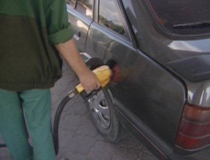 Filat, nemultumit de felul cum cresc preturile la produsele petroliere: O sa arat ANRE-ului cum se calculeaza
