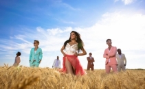 Atmosfera exotica si imagini spectaculoase cu Mandinga! Vezi noul clip "Papi Chulo" - VIDEO