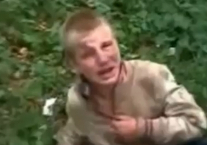 Revoltator! Un elev este batut si umilit de colegii sai! O moldoveanca ar fi organizat totul. VIDEO