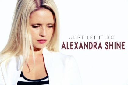 Alexandra Shine revine cu o noua melodie! Asculta acum balada "Just Let It Go" Alexandra Shine revine cu o noua melodie! Asculta acum balada "Just Let It Go"