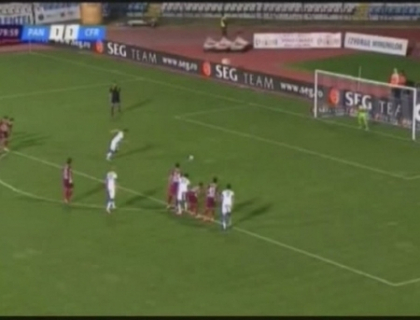 Meci cu scandal in Romania! Finantatorul lui CFR Cluj a criticat dur arbitrajul dupa meciul cu Pandurii Meci cu scandal in Romania! Finantatorul lui CFR Cluj a criticat dur arbitrajul dupa meciul cu Pandurii