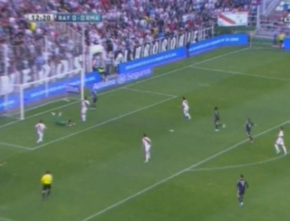 Asta e ratarea zilei! Cristiano Ronaldo nu a nimerit poarta goala din cativa metri Asta e ratarea zilei! Cristiano Ronaldo nu a nimerit poarta goala din cativa metri