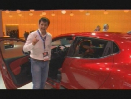 Dacia Logan si Sandero au debutat la Paris! Andrei Tabuica ne prezinta cele mai tari noutati Dacia Logan si Sandero au debutat la Paris! Andrei Tabuica ne prezinta cele mai tari noutati