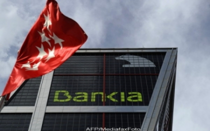 Bancile spaniole ar putea cere un ajutor financiar de 40 miliarde euro de la Uniunea Europeana Bancile spaniole ar putea cere un ajutor financiar de 40 miliarde euro de la Uniunea Europeana